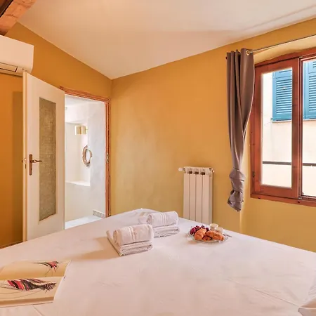 شقة Boutique Casa Del Giudice فنتيميليا