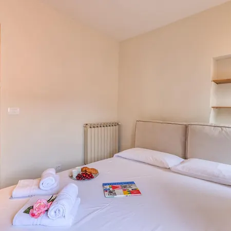 Boutique Casa Del Giudice فنتيميليا