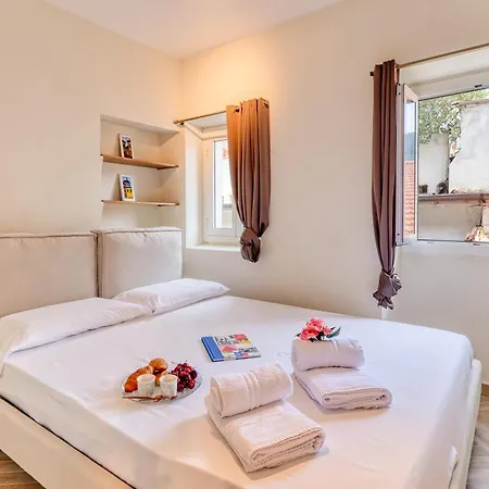 Boutique Casa Del Giudice Daire Ventimiglia